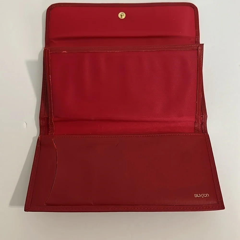 NEW VINTAGE Buxton Top Grain Cowhide Red Woman's Wallet with tags